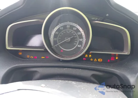 2016 Mazda Mazda3 I Sport из США, поврежденный, VIN JM1BM1U70G1327982